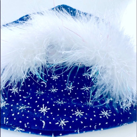 Christmas stocking alternative snowflakes & feathers multifunction accessory bag - Picture 2 of 9